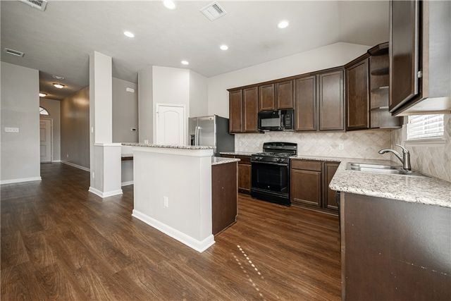 4207 Quartz Creek Court, College Station, TX 77845