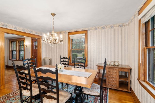 1929 Commonwealth Ave, Newton, MA 02466