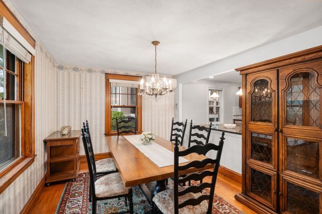 1929 Commonwealth Ave, Newton, MA 02466