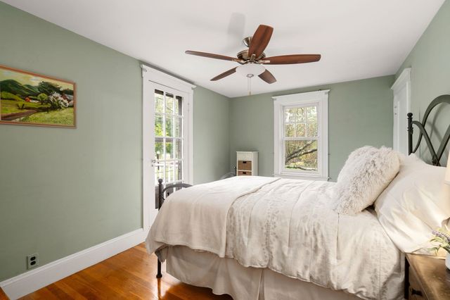 1929 Commonwealth Ave, Newton, MA 02466