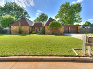 12409 Arrowhead Terrace, Oklahoma City, OK 73120