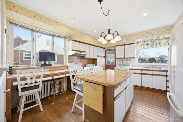 195 Cedar Street, Hempstead, NY 11550