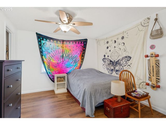 1802 Nw 3rd St, Battle Ground, WA 98604