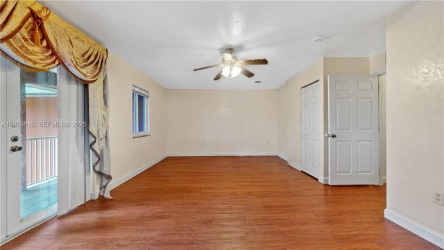 15735 SW 92nd Ave, Palmetto Bay, FL 33157