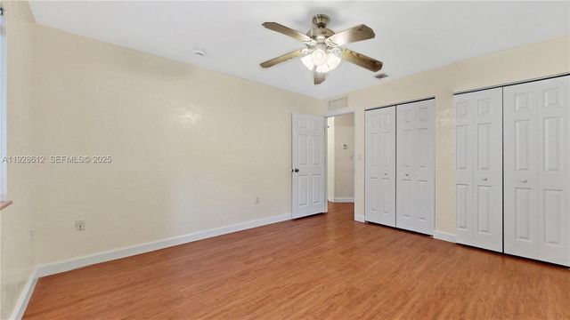 15735 SW 92nd Ave, Palmetto Bay, FL 33157