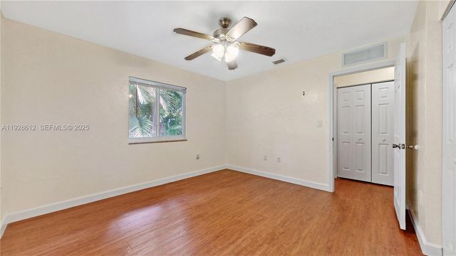 15735 SW 92nd Ave, Palmetto Bay, FL 33157