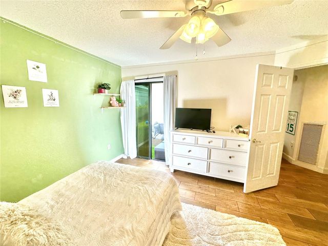 631 SAND LAKE COURT, Mount Dora, FL 32757