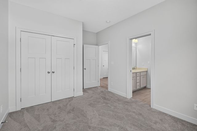 616 Elkwood Circle, Norwalk, IA 50211