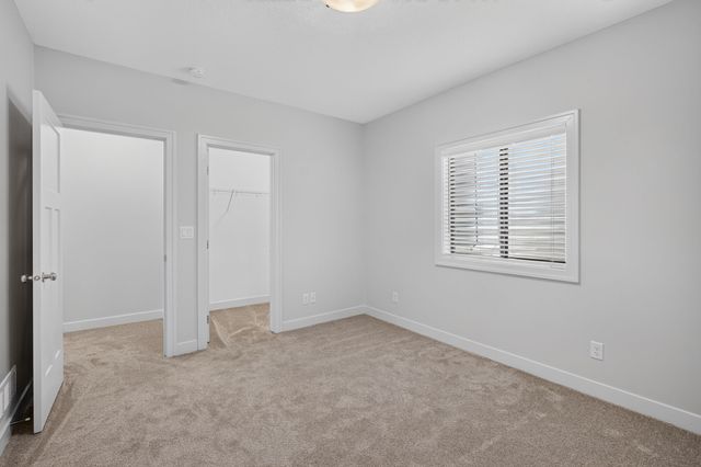 616 Elkwood Circle, Norwalk, IA 50211