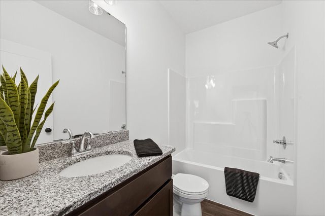 24578 140th Street NW, Zimmerman, MN 55398