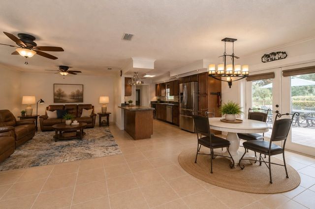 5117 CR 316A, Bushnell, FL 33513