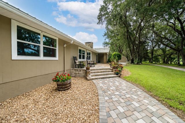 5117 CR 316A, Bushnell, FL 33513