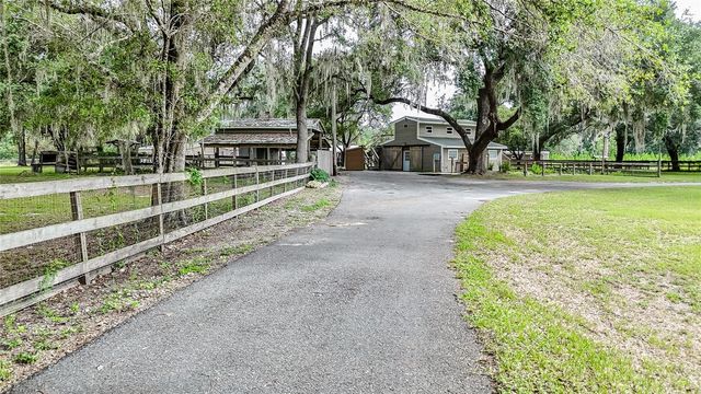 5117 CR 316A, Bushnell, FL 33513