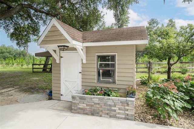 5117 CR 316A, Bushnell, FL 33513