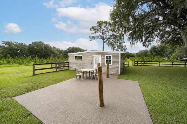 5117 CR 316A, Bushnell, FL 33513