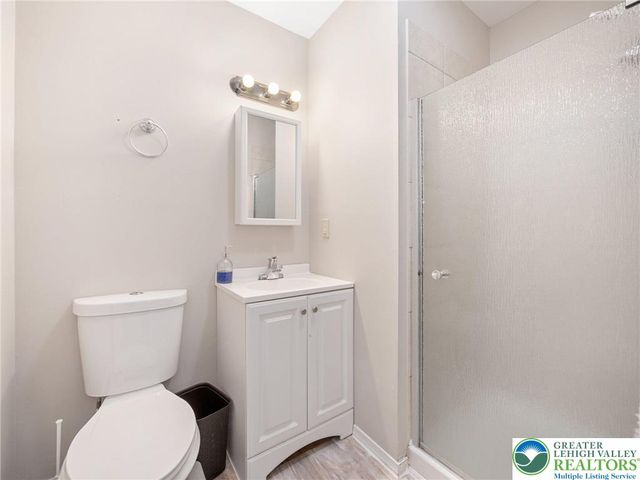 1533 Black Birch Way, Coolbaugh Twp, PA 18466