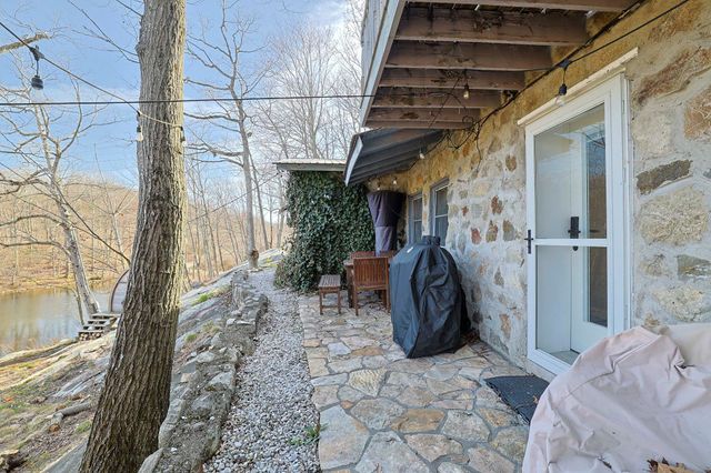 63 Hortontown Hill Road, Hopewell Junction, NY 12533