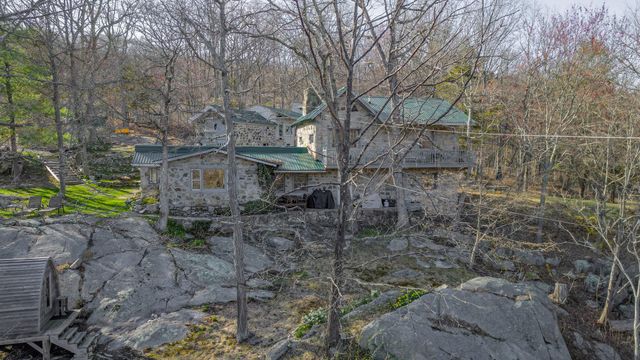 63 Hortontown Hill Road, Hopewell Junction, NY 12533