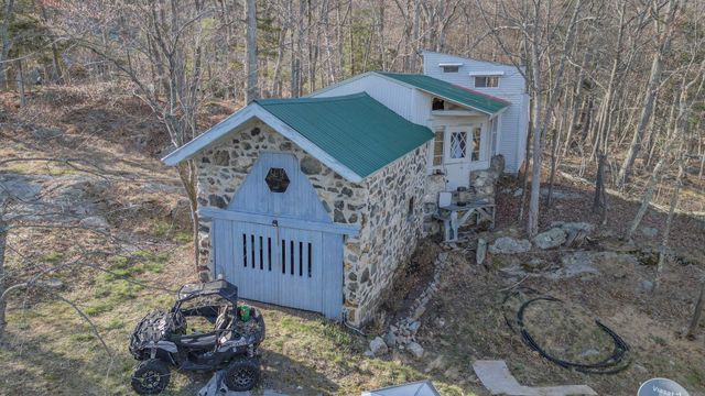 63 Hortontown Hill Road, Hopewell Junction, NY 12533
