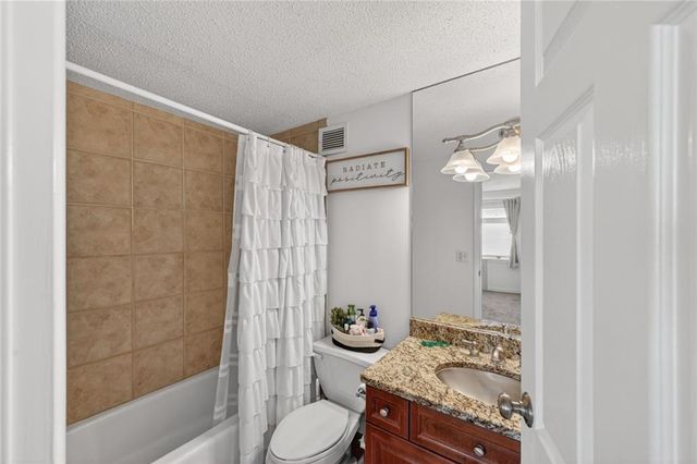 2479 Peachtree Road NE 816, Atlanta, GA 30305