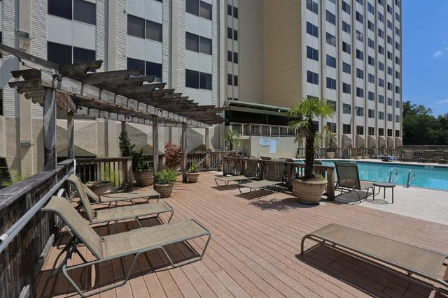 2479 Peachtree Road NE 816, Atlanta, GA 30305