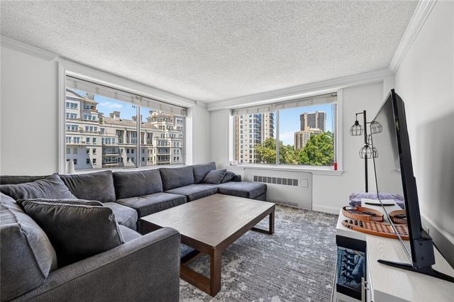 2479 Peachtree Road NE 816, Atlanta, GA 30305