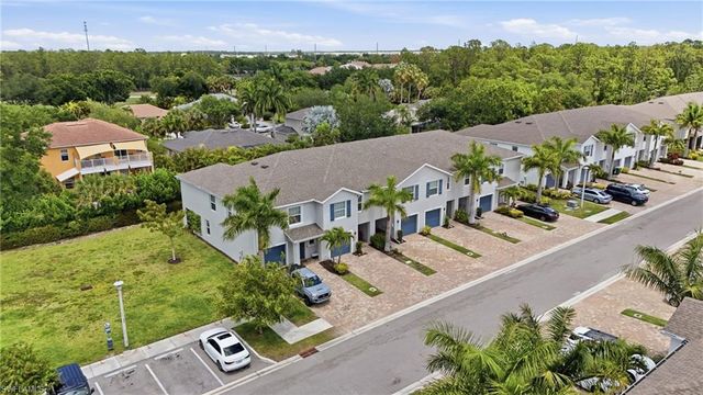 15453 Wildflower CIR, Naples, FL 34119