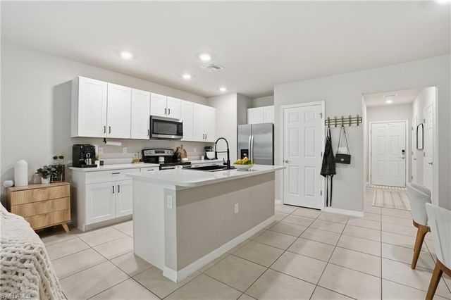 15453 Wildflower CIR, Naples, FL 34119