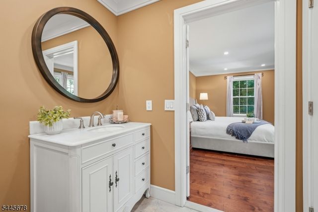 1002 Boxwood Ct, Mahwah Twp., NJ 07430