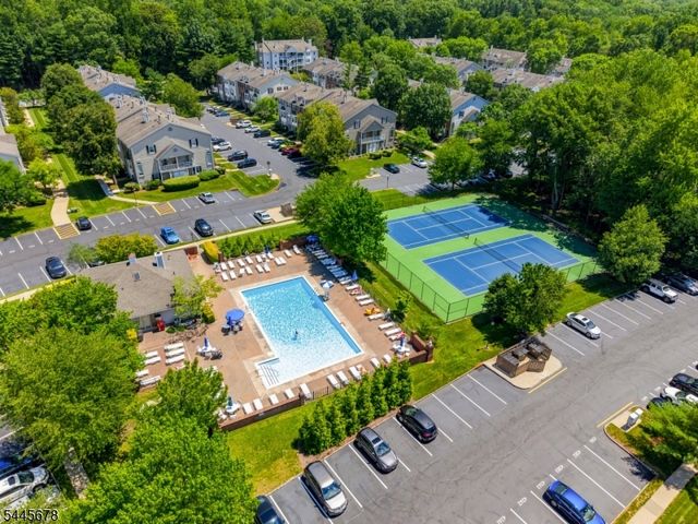 1002 Boxwood Ct, Mahwah Twp., NJ 07430