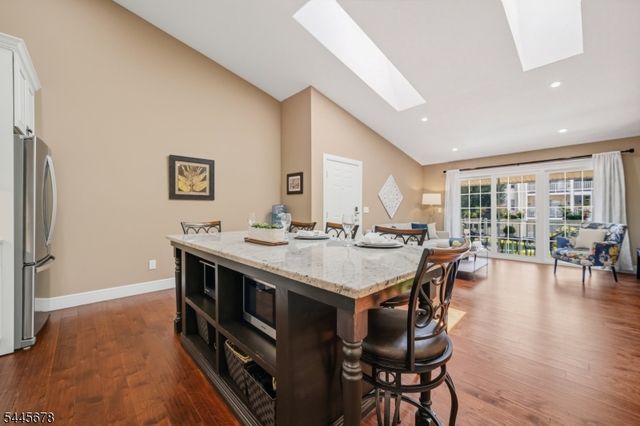 1002 Boxwood Ct, Mahwah Twp., NJ 07430