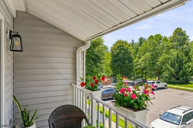 1002 Boxwood Ct, Mahwah Twp., NJ 07430