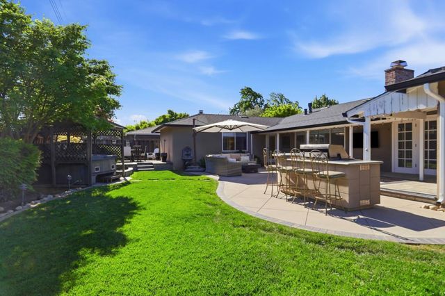 1132 Denise Way, San Jose, CA 95125