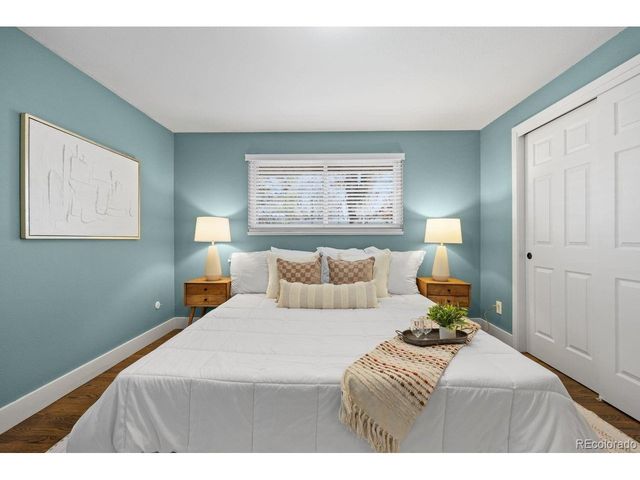 1528 S Jamaica St, Aurora, CO 80012