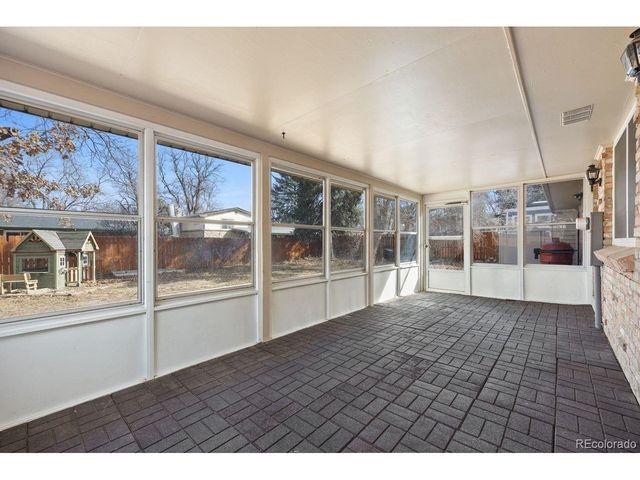 1528 S Jamaica St, Aurora, CO 80012