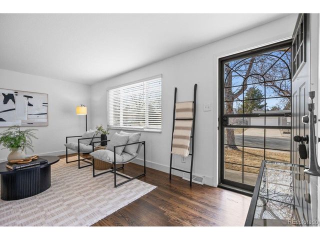 1528 S Jamaica St, Aurora, CO 80012