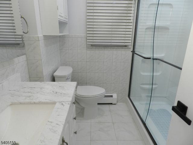 6 Crestwood Rd, Long Hill Twp., NJ 07933