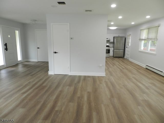 6 Crestwood Rd, Long Hill Twp., NJ 07933