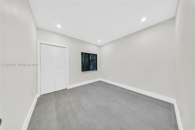 807 NW 51st St, Miami, FL 33127