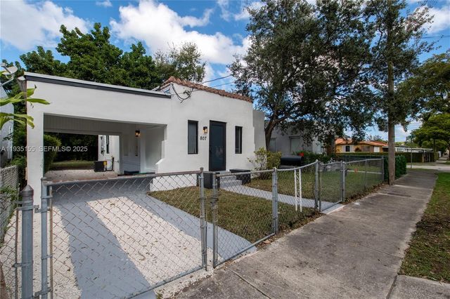 807 NW 51st St, Miami, FL 33127