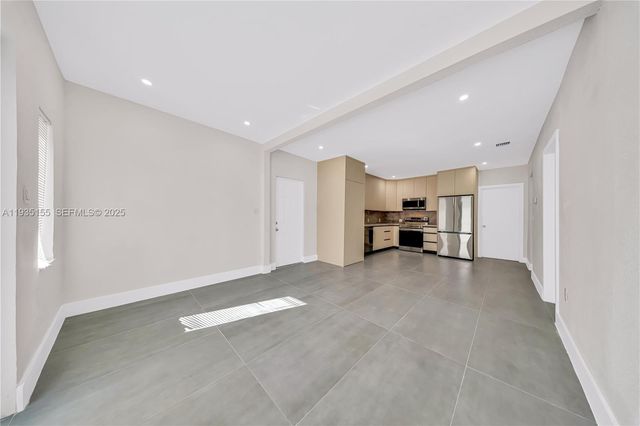 807 NW 51st St, Miami, FL 33127