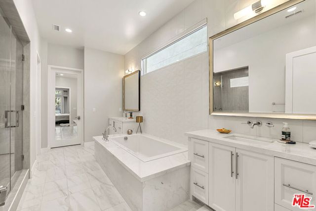 12660 Millennium Drive, Los Angeles, CA 90094