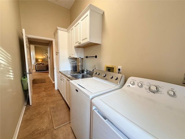 8317 9TH AVENUE TERRACE NW, Bradenton, FL 34209