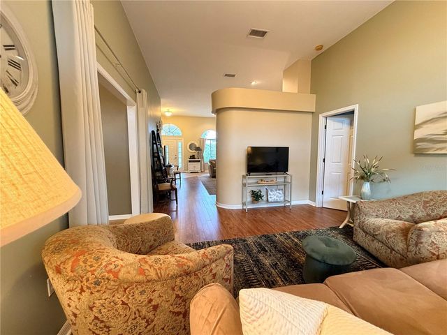 8317 9TH AVENUE TERRACE NW, Bradenton, FL 34209