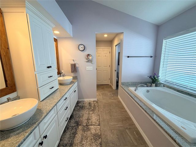 8317 9TH AVENUE TERRACE NW, Bradenton, FL 34209