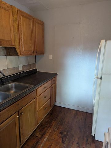 2005 12TH STREET W, Bradenton, FL 34205