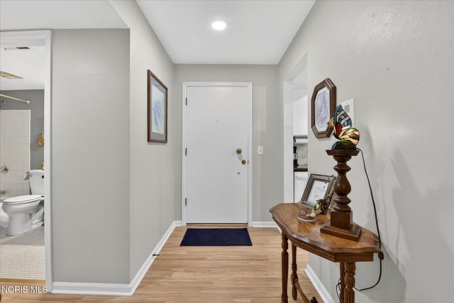5679 Monroe Street, 303, Sylvania, OH 43560