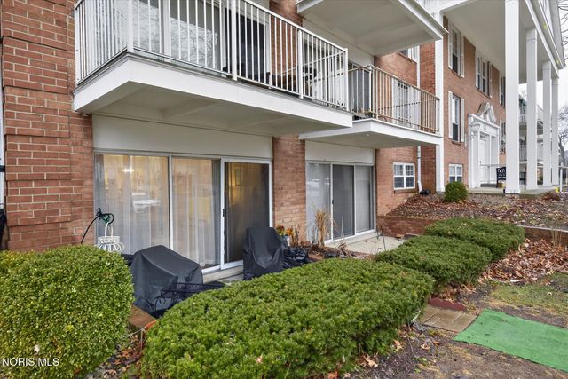 5679 Monroe Street, 303, Sylvania, OH 43560