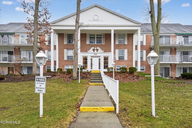 5679 Monroe Street, 303, Sylvania, OH 43560