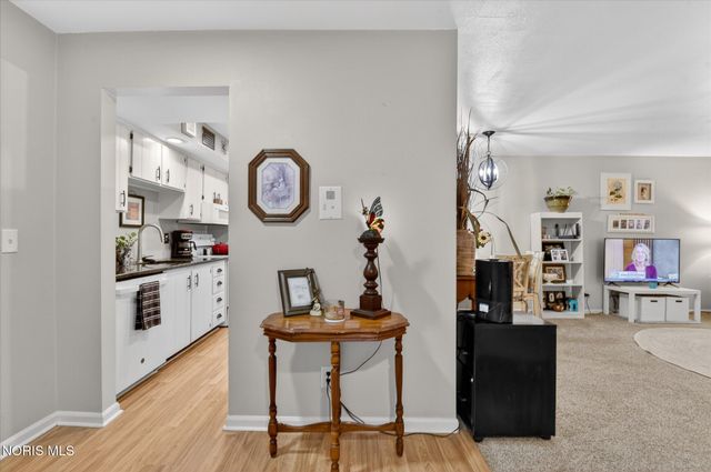 5679 Monroe Street, 303, Sylvania, OH 43560